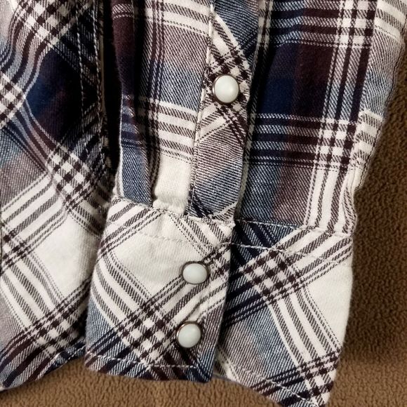 BKE Standard  FIT Men's Plaid long sleeve collared M - Picture 8 of 10